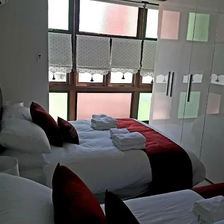 85 Palma Living * Victoria