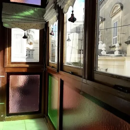 85 Palma Living * Victoria