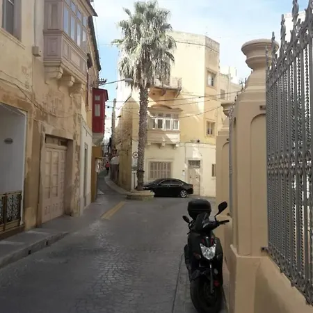 85 Palma Living فيكتوريا