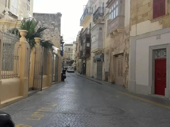 85 Palma Living Apartment Victoria