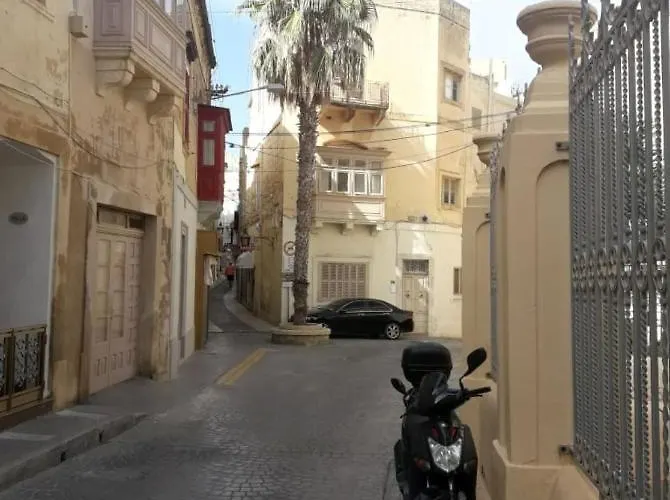 85 Palma Living Victoria